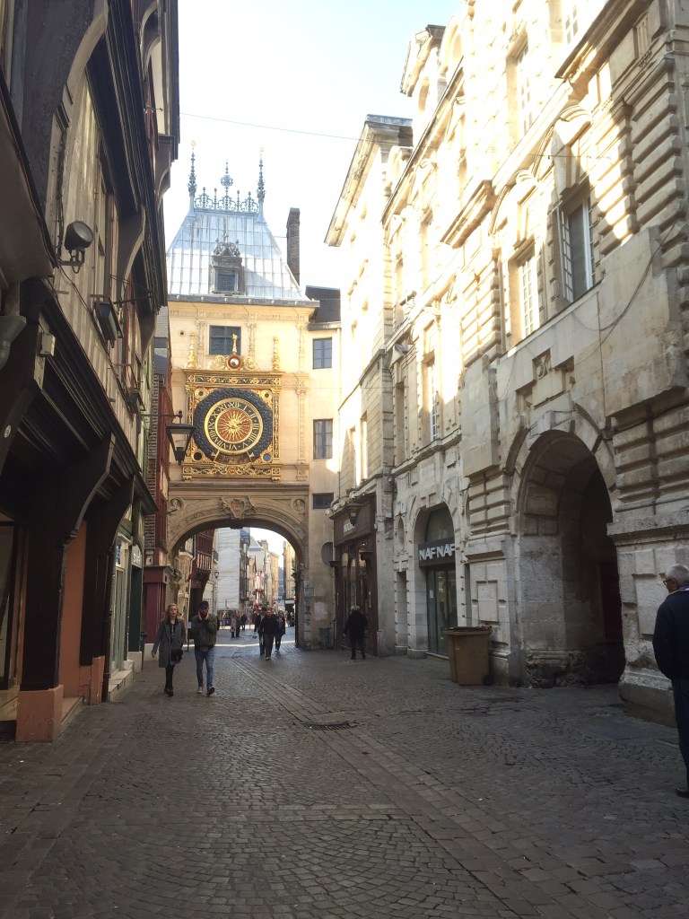 Rue des Gros Horloge 